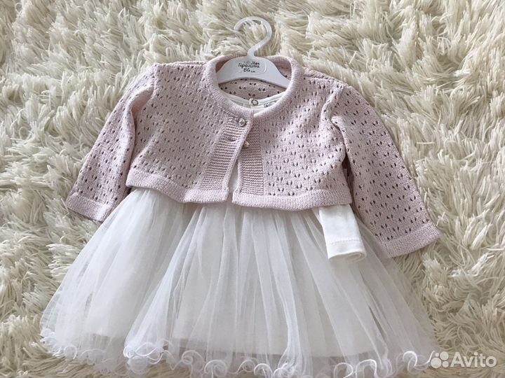 Платье детское 7-9 месецев
