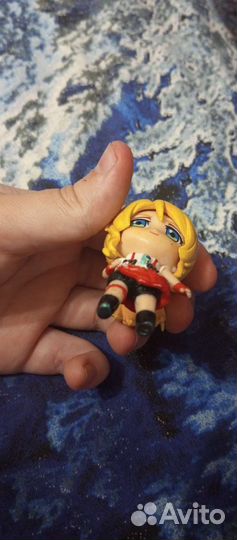 Аниме фигурка