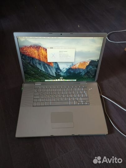 Apple MacBook Pro 17