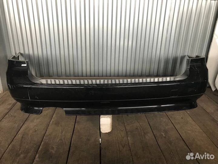 Бампер задний 2003-2007 BMW 5 E60 E61 универсал