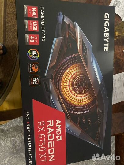 Видео карта AMD RX 6750XT