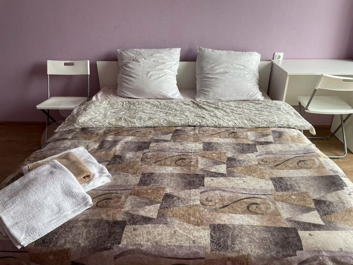 Комната 18 м² в 4-к., 8/25 эт.