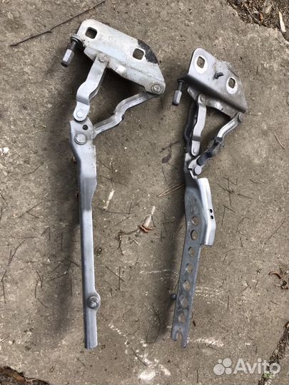 Audi A8 d3 4e петли капота