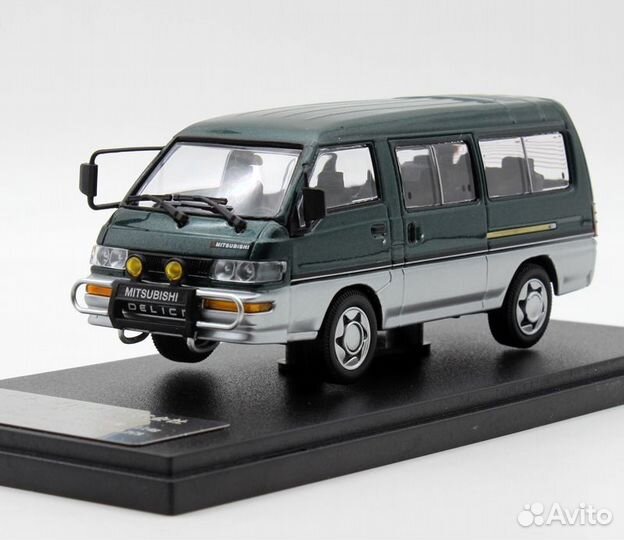 Модель Mitsubishi Delica VAN 4WD 1/43 Sunyork & MC