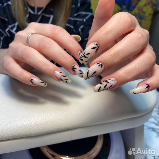 Мастер маникюра