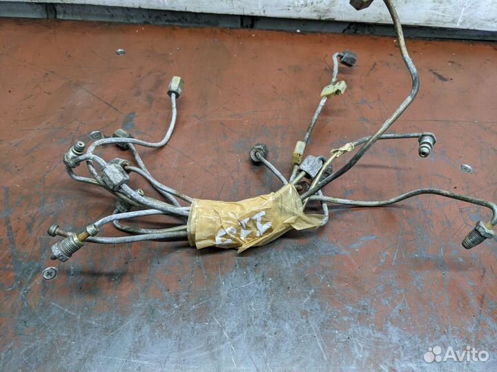 Трубки подачи топлива mercedes m110