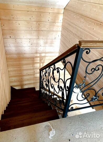 Лестница на монокосоуре