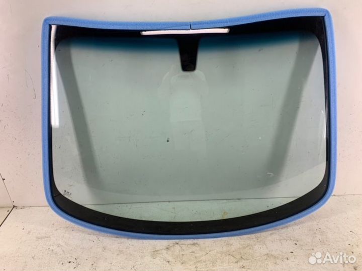 Стекло лобовое Chevrolet Aveo T300 2011