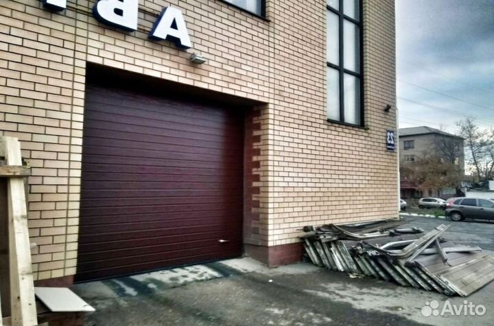 Гаражные секционные ворота