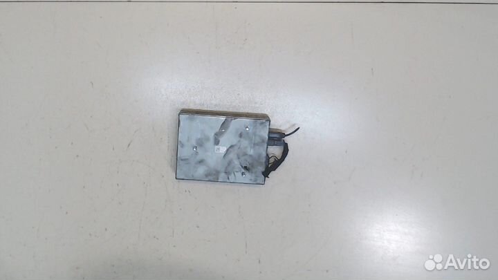 Блок управления радиоприемником Cadillac BLS, 2008