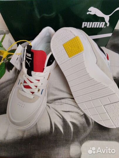 Кроссовки женские Puma