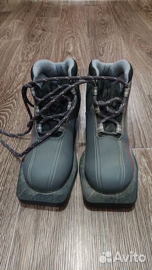 Лыжные ботинки р. 31