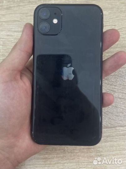 iPhone 11, 64 ГБ