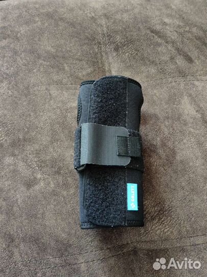 Ортез на лучезапястный сустав