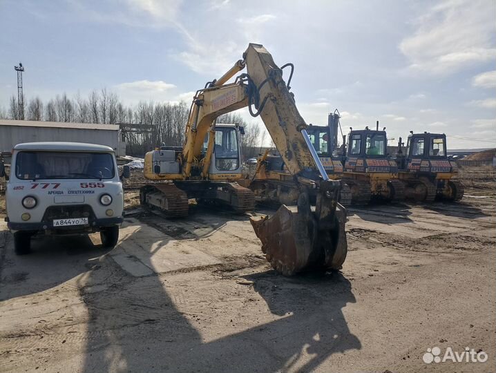 Услуги гусеничного экскаватора 20-30 тн (аренда)