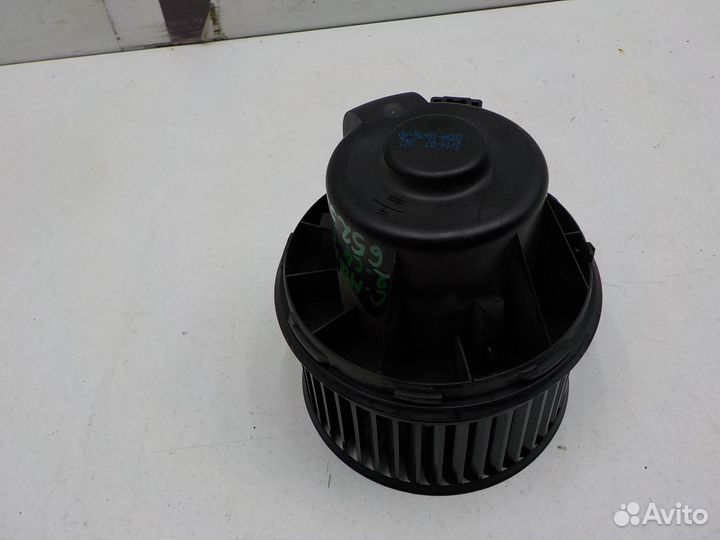 Мотор печки на Ford C-MAX