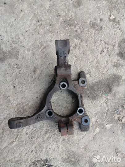 Поворотный Кулак Опель Астра H Зафира Б