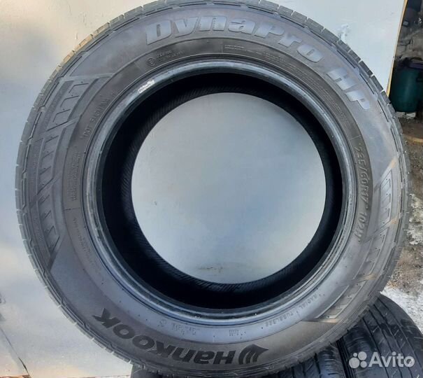 Hankook Dynapro HP RA23 235/60 R17