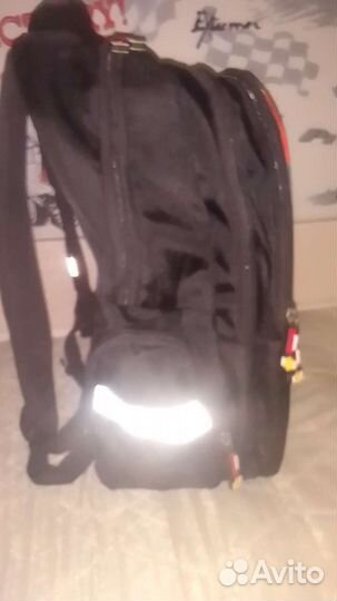 Школьный рюкзак