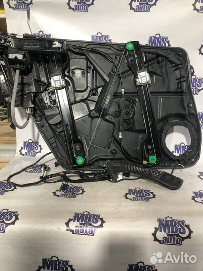 Стеклоподъемник передний левый Mercedes-Benz GLE