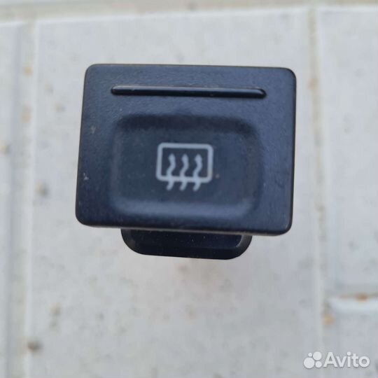 Кнопка обогрева стекла Chery Amulet A15