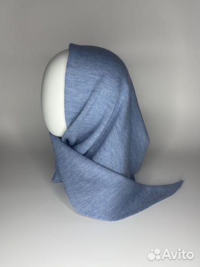 Бактус вязаный из мериноса