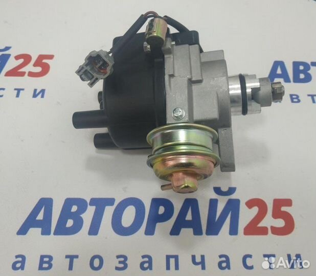 Трамблер с вакумником Toyota 4A С Вакумником Фишка