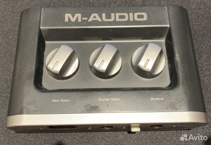 Звуковая карта M-audio Fast track