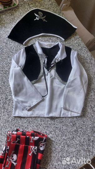 Костюм пирата карнавальный 104