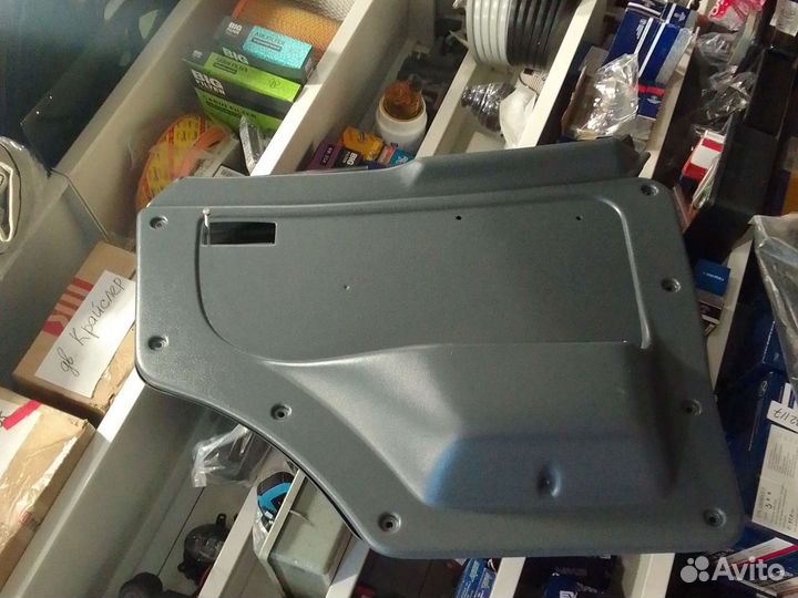 Обивка дверей газель 3302 бизнес с подлокотником