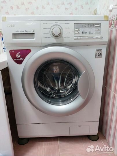 Стиральная машина б.у Lg 5 кг