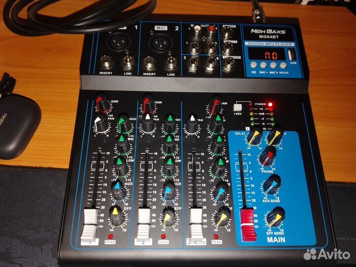 Микшерный пульт