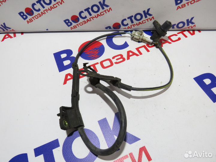 Датчик abs Перед Право toyota ipsum ACM21W, ACM26W