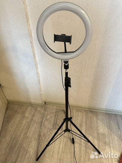 Кольцевая LED-лампа 26 см