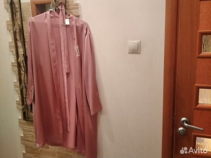 Фирменный халат