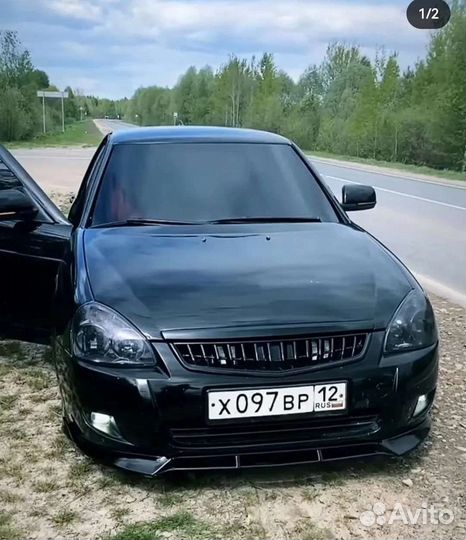 Решетка радиатора 