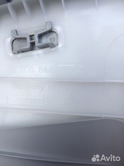 Обшивка стойки Volkswagen Passat B6