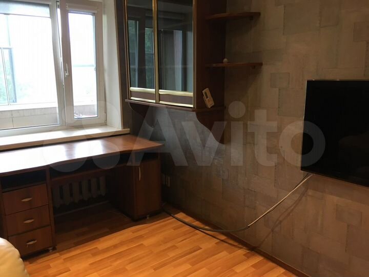 2-к. квартира, 50 м², 5/5 эт.