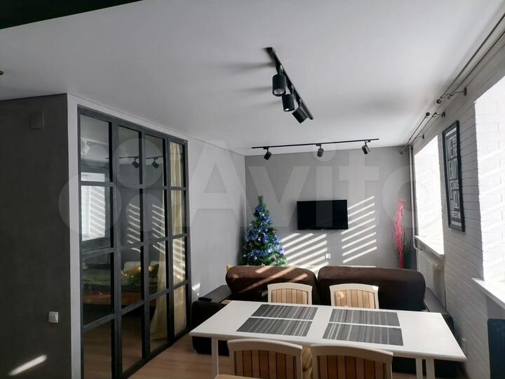 2-к. квартира, 43 м², 1/5 эт.