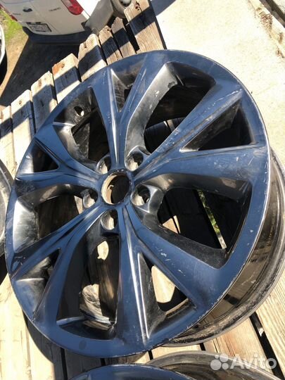 Диски колесные Hyundai Santa Fe 3 R19