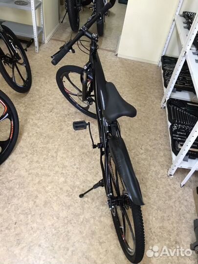 Велосипед на литых дисках (Новый) чёрный