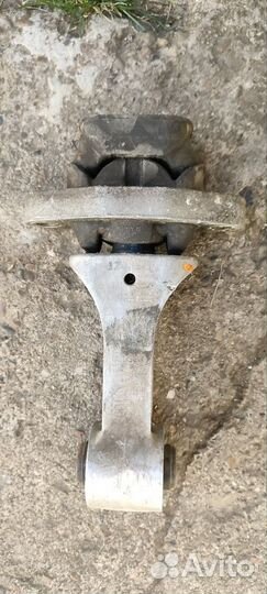 Подушка двигателя kia ceed