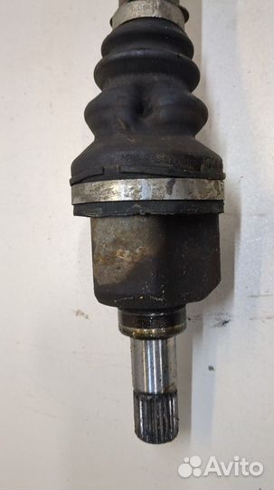 Полуось левая передняя Peugeot 308