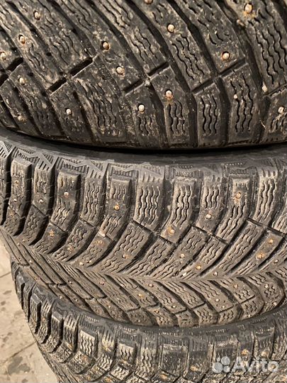 Michelin X-Ice North 4 275/40 R19 105H