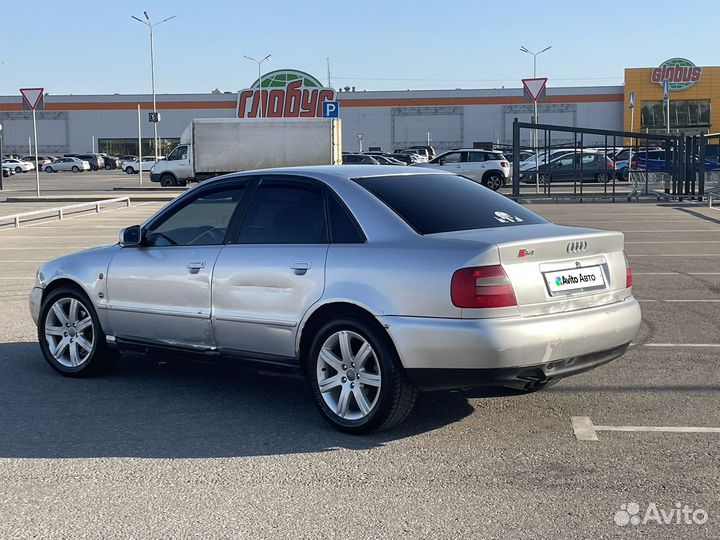 Audi A4 1.8 МТ, 1997, 300 000 км