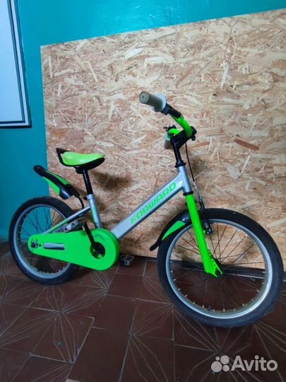 Детский велосипед, 18 колёса. Форвард