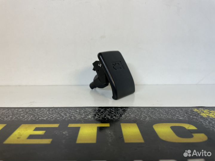 Ручка троса открывания капота Emgrand EC-7 Эмгранд