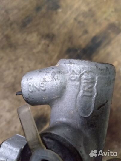 Главный тормозной целиндр audi A6