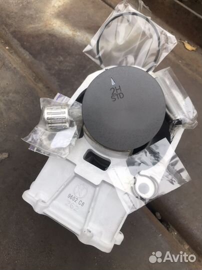 Цилиндр с поршнем для снегоходов BRP Rotax 600