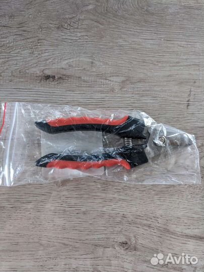 Когтерезка для животных